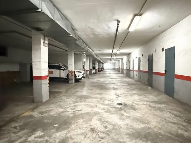 Planta baja reformada con terraza, parking y trastero en Son Dameto – Zona Colegios — 33