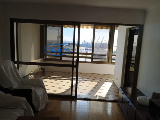 Amplia vivienda de lujo junto al Puerto Deportivo y Paseo Marítimo — 2