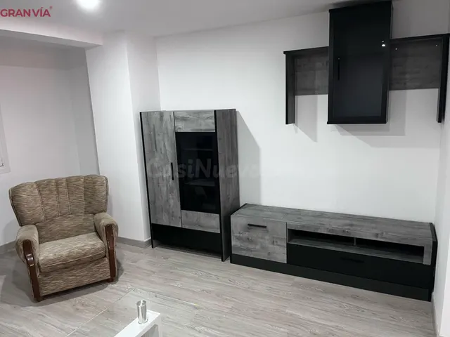 Piso a la venta en Marqués de Murrieta - foto 3
