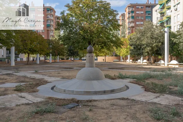 Venta de cafetería La Contraviesa de 160 m2  junto a Alcampo — 41