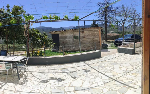 CASA DE CAMPO CON POSIBILIDADES DE DOBLE VIVIENDA EN ENTORNO - foto 4