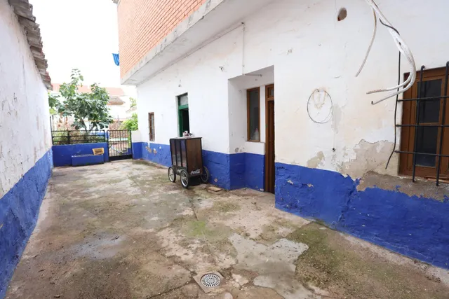 CASA PARA REFORMA ÍNTEGRA PRÓXIMA A PLAZA DEL ARENAL CON 375 m2 DE PARCELA Y 225 m2 DE PATIO — 17