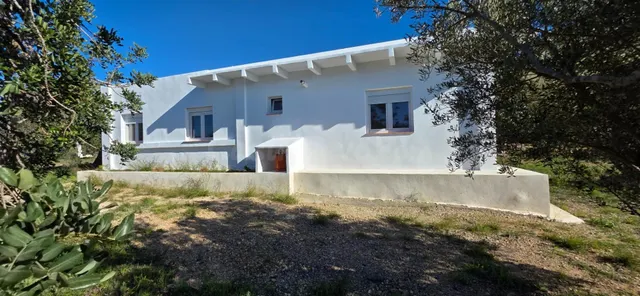 Exclusiva finca con casa ibicenca y vistas al mar junto a l’ - foto 2
