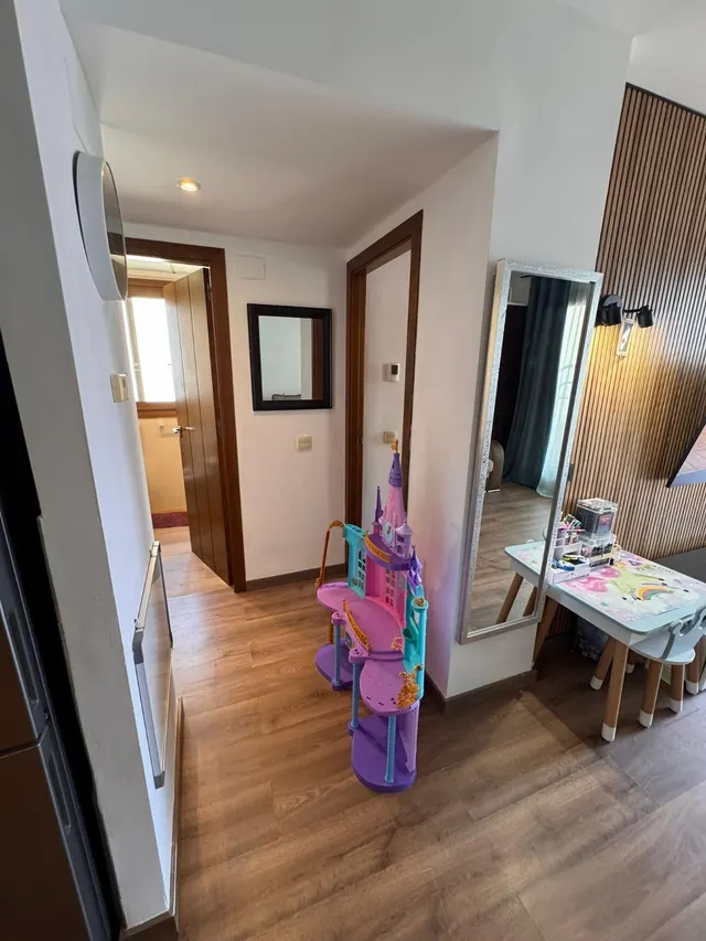 Apartamento con piscina comunitaria, Alicante, Torrevieja. 2 habitaciones, 80 m2, 500 metros del mar — 12