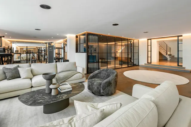 Chalet 7 habitaciones 937m² en venta - Costa del Sol — 33
