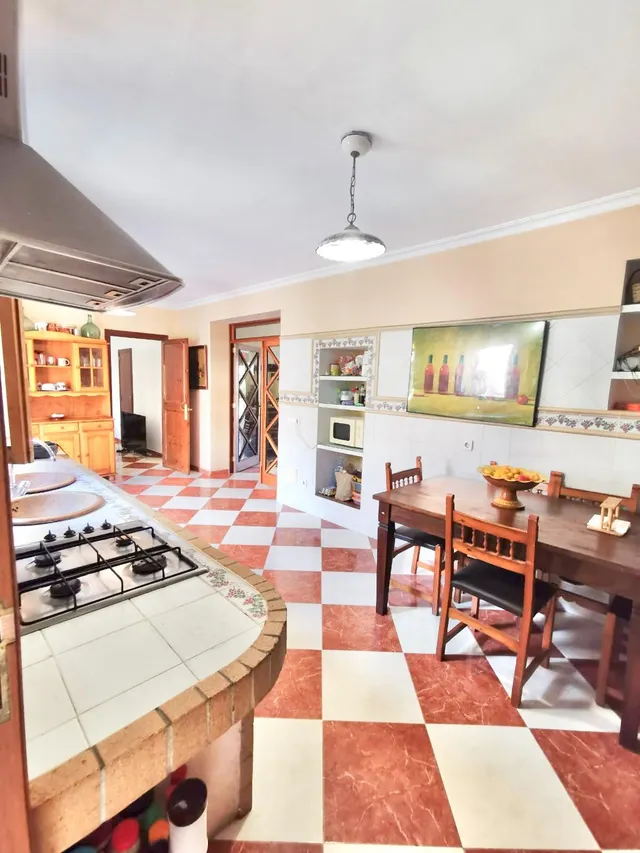 CASA EN ALQUILER EN ARIANY — 7