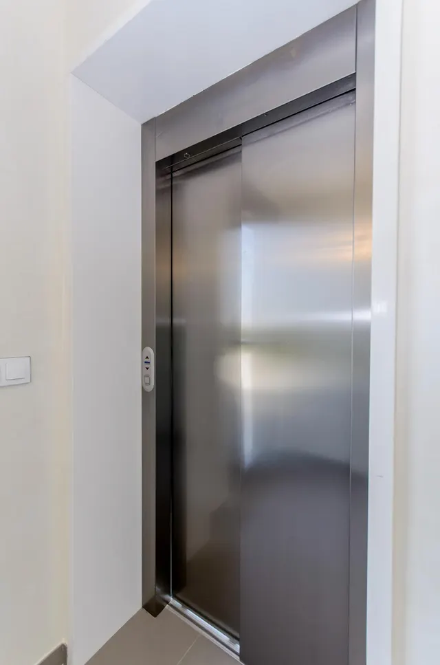 VILLA CON PISCINA PRIVADA — 44