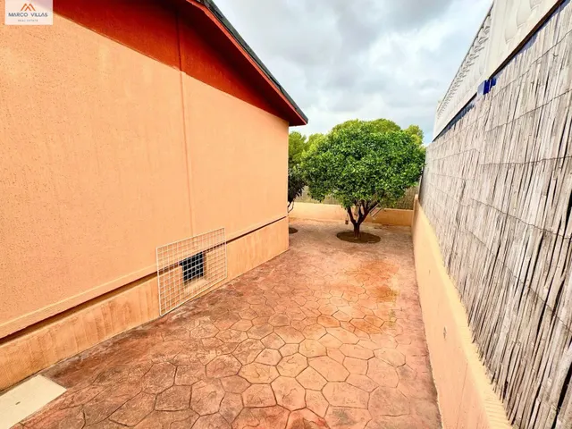 Villa con piscina-1285LM — 28
