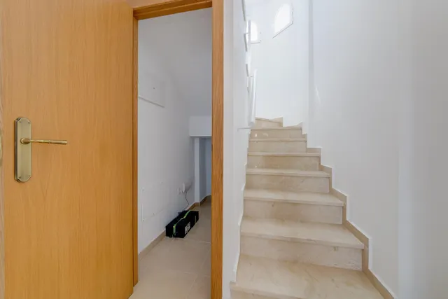 Villa Independiente en San Fulgencio, 3 dormitorios, 3 baños — 13