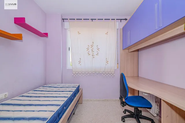ALQUILER DE PISO DE 4 DORMITORIOS EN EL BARRIO DE ALBAYDA TOTALMENTE AMUEBLADO Y EQUIPADO Y CON PLAZA DE  GARAGE INCLUIDA — 12