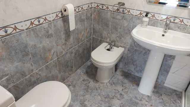 Excelente piso de 2 habitaciones con garaje y trastero en Almazora: ¡Tu hogar ideal te espera! — 16