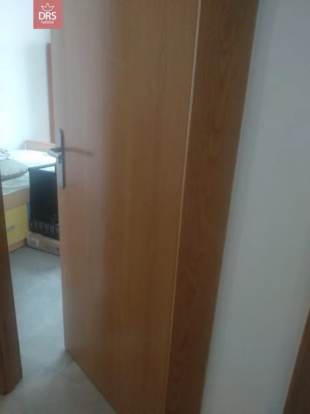 PISO EN PLENO CENTRO, CL MARTINEZ VILLENA AL LADO DEL ALTOZANO — 34