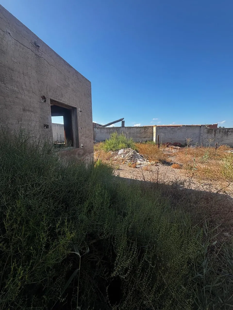 CASA RURAL CON TERRENO