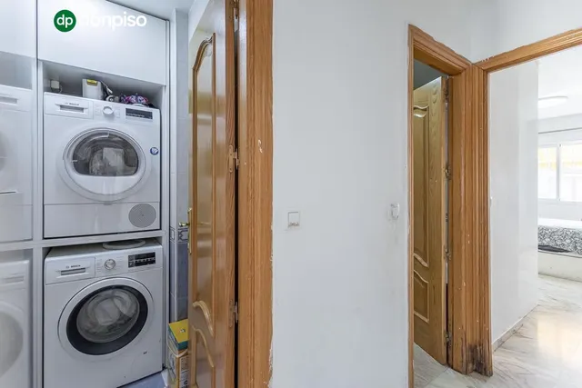 PISO CON GARAJE JUNTO AL METRO EN CHURRIANA — 9