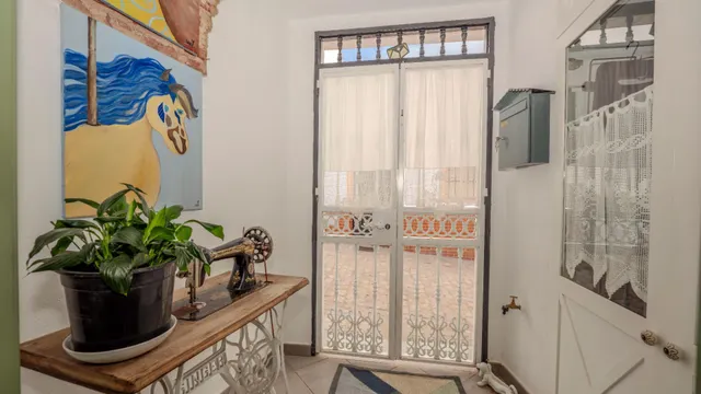 Encantadora Casa Reformada en el Corazón de Ayamonte — 4