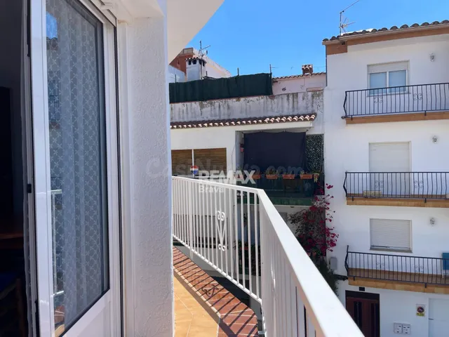 Roses, Mas Matas | Luminoso apartamento con dos balcones a 7 - foto 5