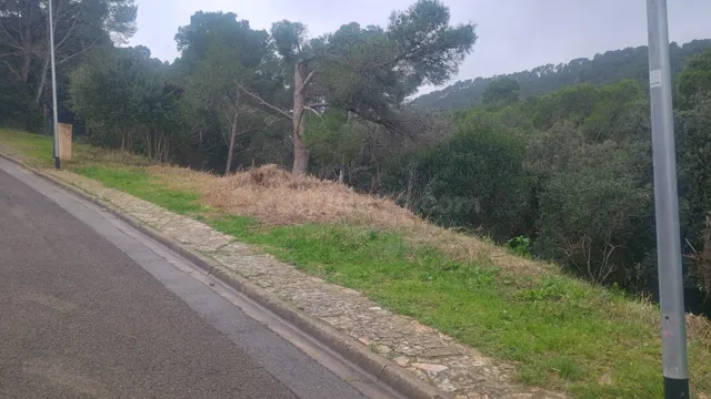 SOLAR URBANO TURÍSTICO EN BEGUR-GIRONA — 2