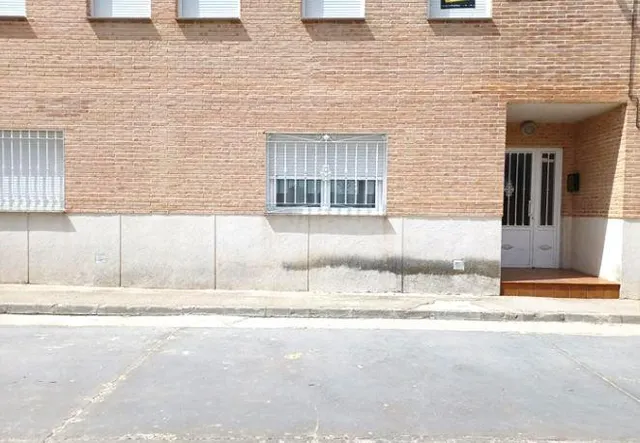SE VENDE piso OKUPA en C Egido 2 de Ajofrín - foto 2