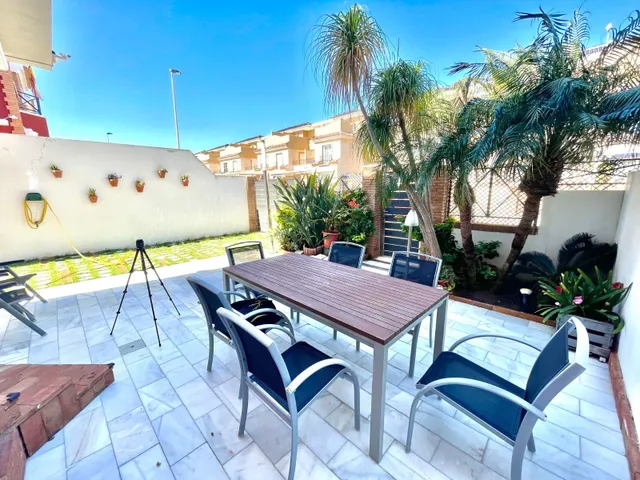 Casa 4 habitaciones 155m² en venta - La Torre de la Horadada — 28