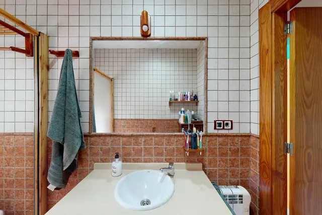 Luminosa Planta Baja con Gran Patio y Terraza en el Barrio de la Concepción — 42