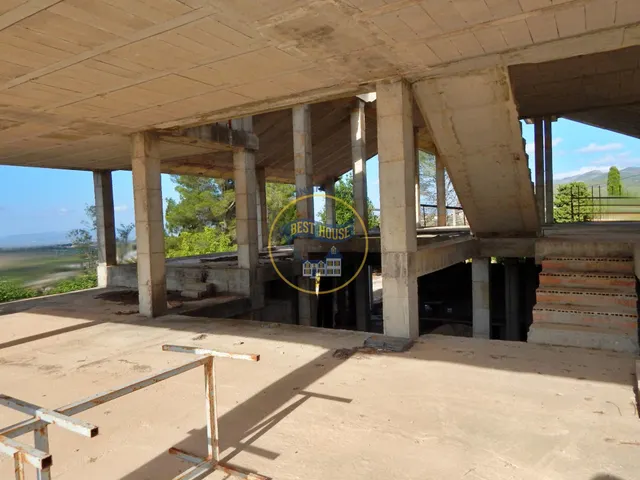 CHALET EN CONSTRUCCIÓN. ALBAIDA. — 31