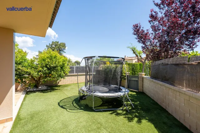CASA ESQUINERA EN RESIDENCIAL AIGÜESVERDS DE REUS - foto 4