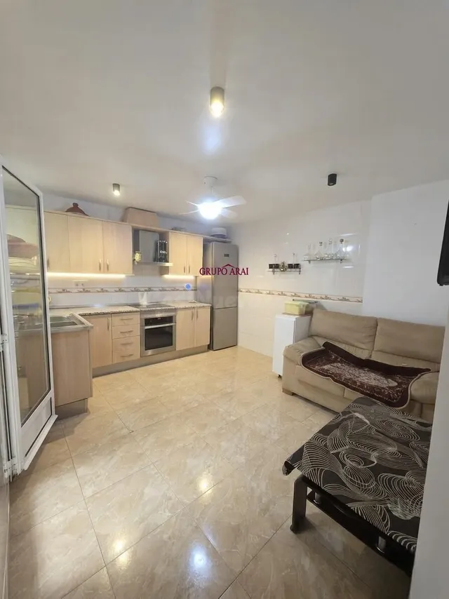 Piso de 3 habitaciones junto a Plaza de Toros – Alicante - foto 3