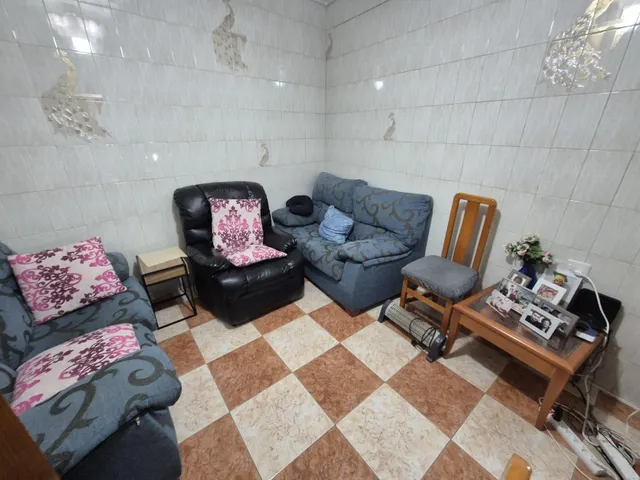 Casa familiar de 5 habitaciones en Elda con terraza y garaje — 23