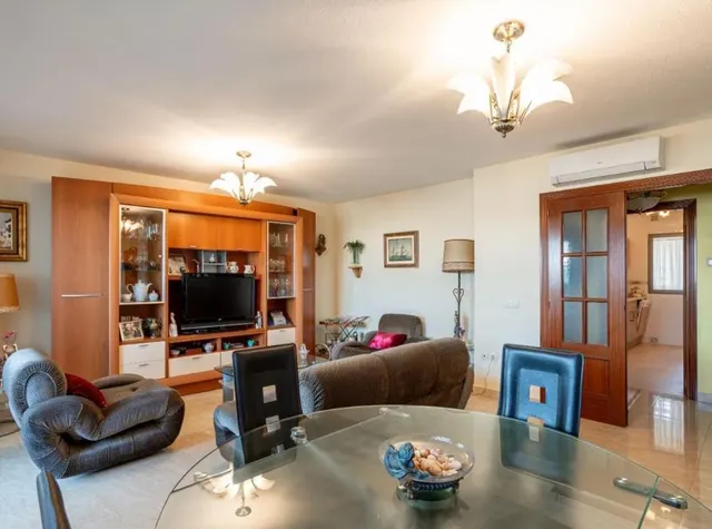 Maravilloso apartamento situado en la Urbanización Miramar en Fuengirola. — 6