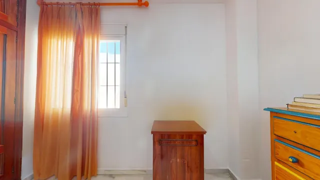 Encantador Piso en zona Fuente de la Salud — 29