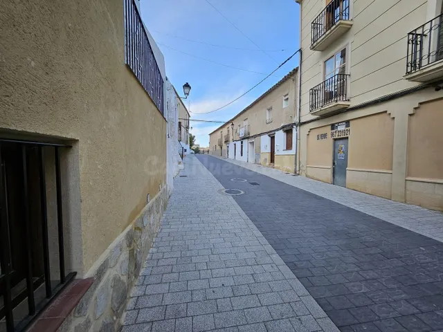 Piso 2 habitaciones 70m² en venta - CHINCHILLA DE MONTE ARAG - foto 4