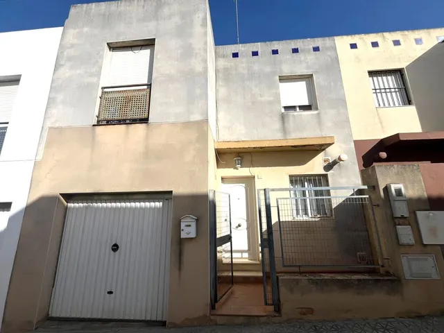 Casa 4 habitaciones 99m² en venta - Andalucia