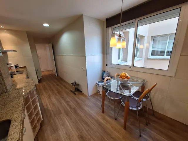 Atico centrico  en planta con terraza en duplex, trastero y piscina — 25