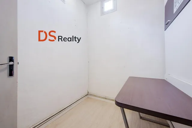Ds realty presenta | piso 3+1 con dos balcones en malasaña. — 27
