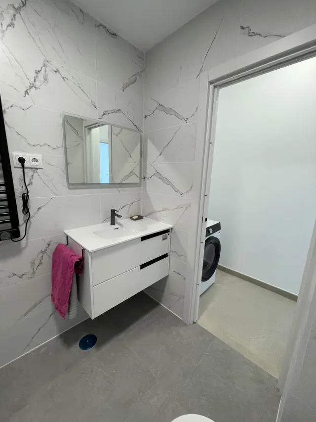 Piso reformado a estrenar en Calle Reyes Católicos, Móstoles — 14