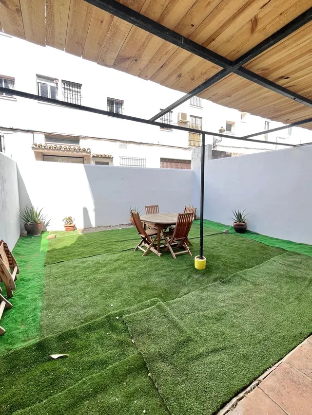 CHALET EN CENTRO ESTEPONA DE 4 habitaciones — 4