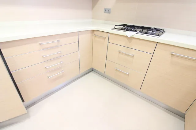 EXCLUSIVA VIVIENDA DE CASI 200M2, REFORMADA A ESTRENAR Y A POCOS PASOS DEL CAUCE DEL TURIA — 26