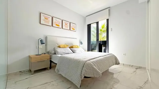 Apartamento 2 habitaciones 72m² en venta - PAU 8 — 10