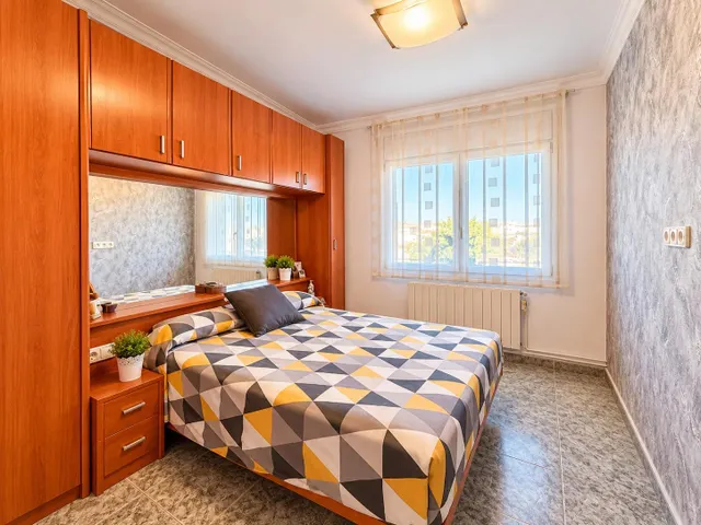 Piso 3 habitaciones junto a Les Bases de Manresa! Exterior y listo para entrar a vivir — 20