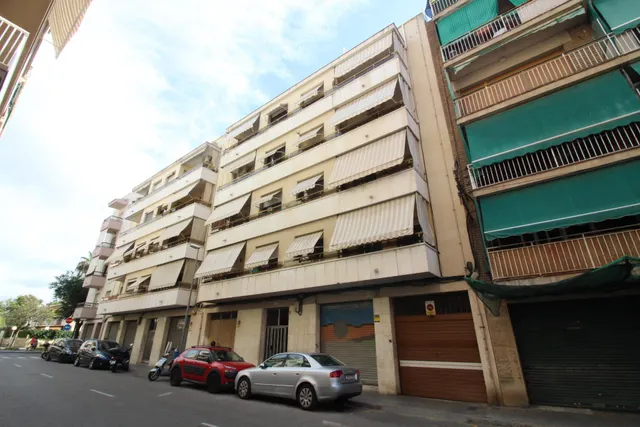 Plaza de parking coche grande en Zona Sant Joan, junto a los Juzgados de Vilanova — 14