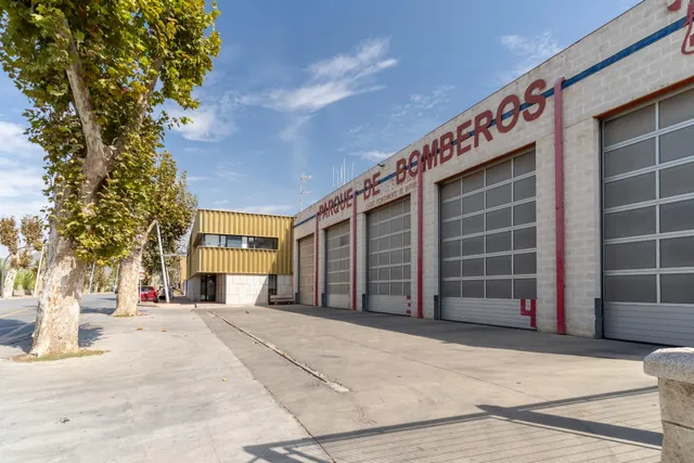 Garaje cerrado de 24 m2 en la zona del Puerto de Motril — 12