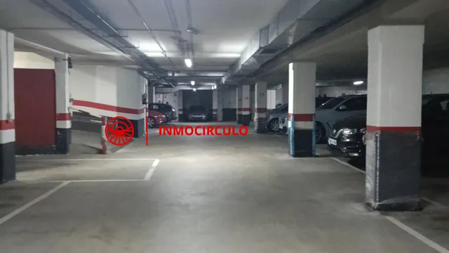 El mejor piso de cuatro dormitorios te está esperando — 33