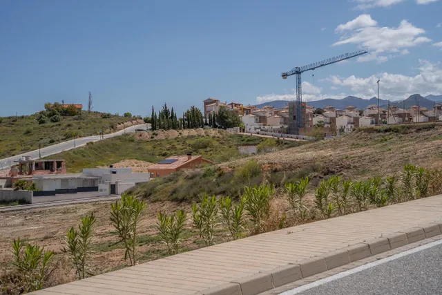 Oportunidad Única: Parcela en la Exclusiva Urbanización Cañadas del Parque - Dílar — 21