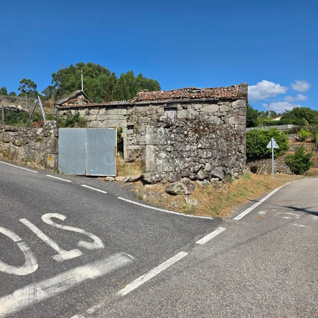 Casa de Piedra gallega para reformar — 2