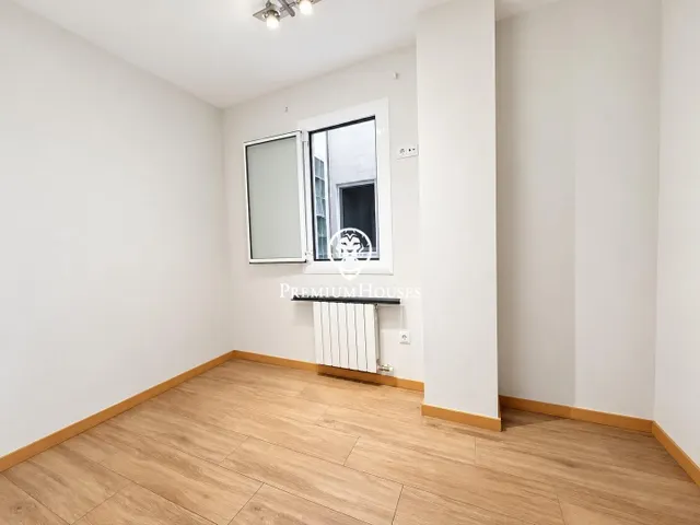 Piso en venta en buen estado en la zona de Sagrada Família — 14