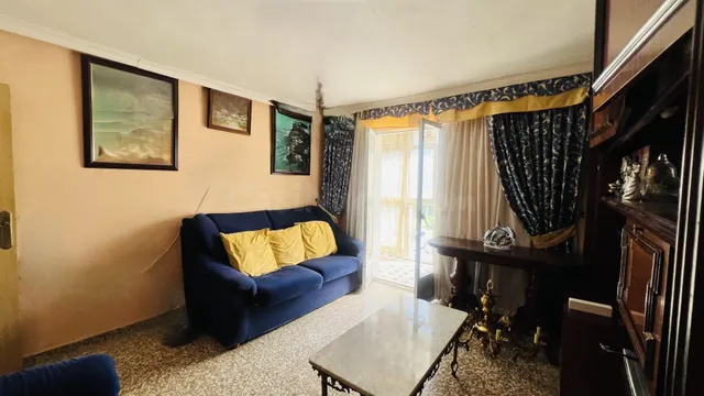 Piso amplio en Villa de Vallecas - foto 5