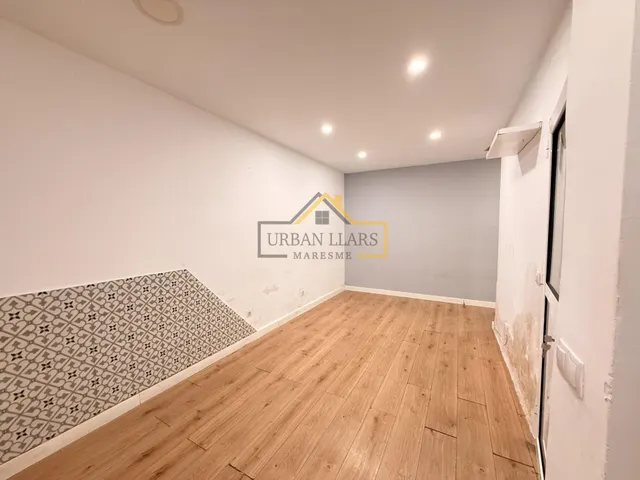 Piso amplio de tres habitaciones para dejar a tu gusto. — 9