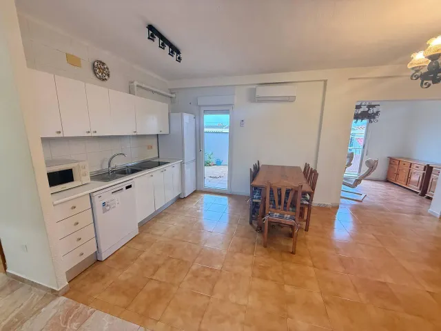 Apartamento de 2 dormitorios de alquiler en La Mata Torrevieja — 8