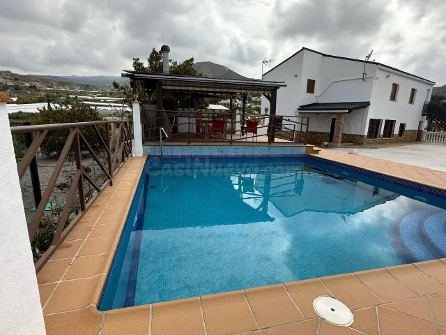 Magnífica casa rural con impresionantes vistas - foto 2
