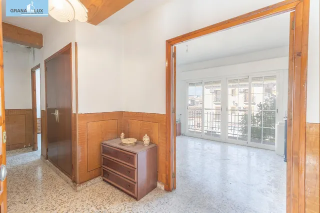 Edificio con gran potencial de inversión en La Zubia — 40